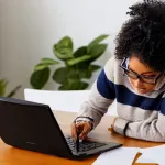 hoe kan ik thuis geld verdienen